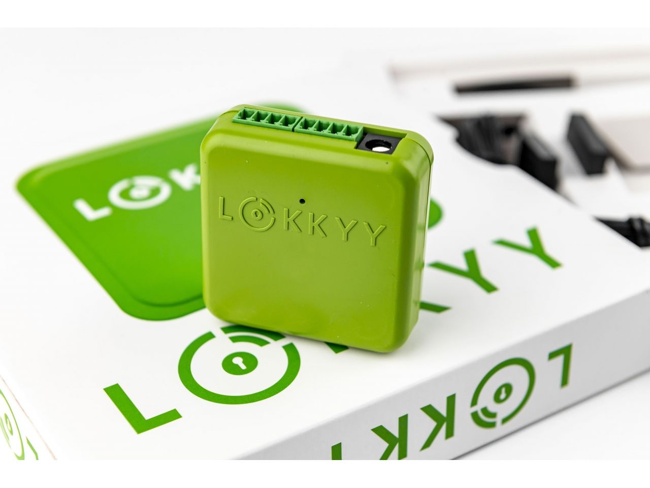 Lokkyy - управляй воротами через смартфон Lokkyy - управляй воротами через смартфон