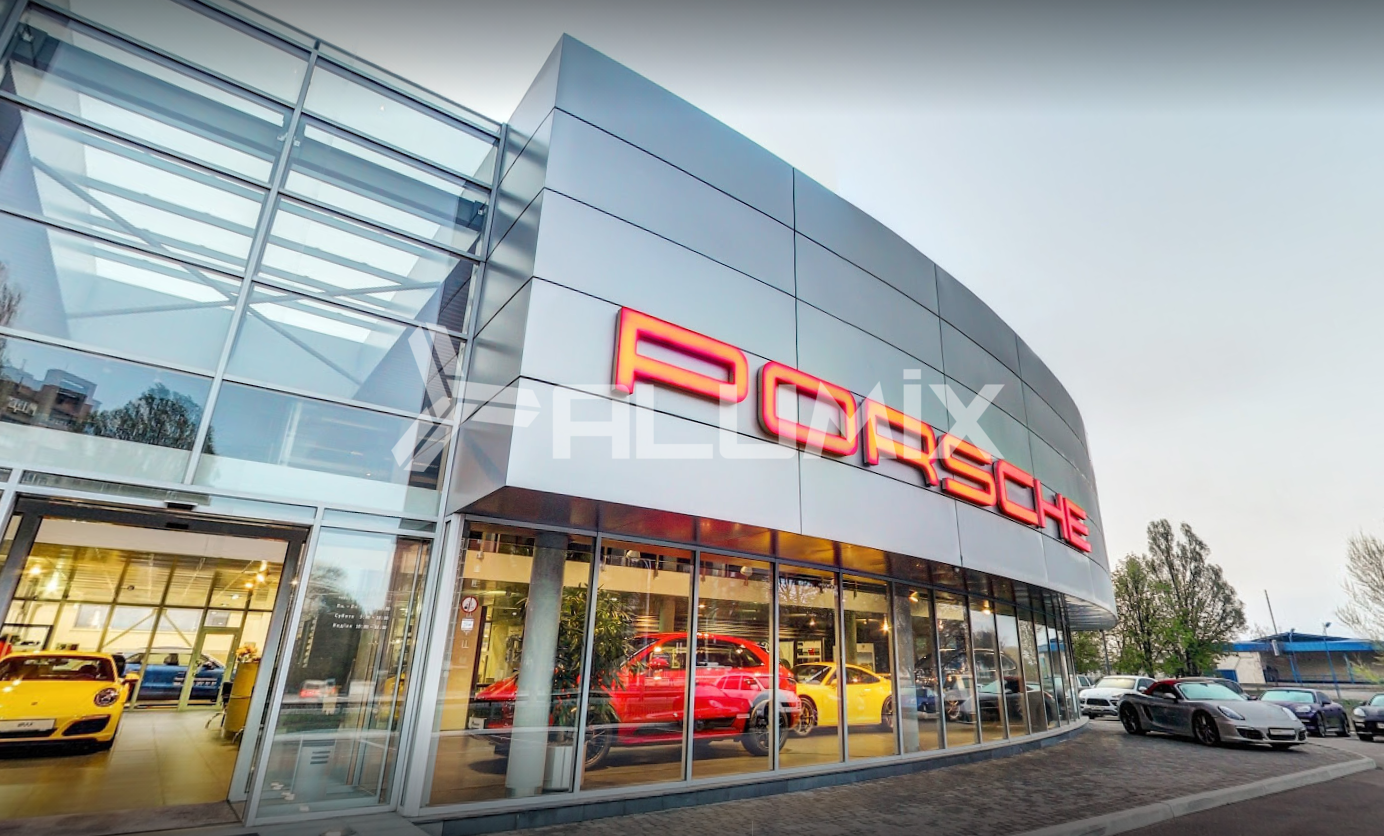 Фасадне скління автосалону Porsche м. Дніпро